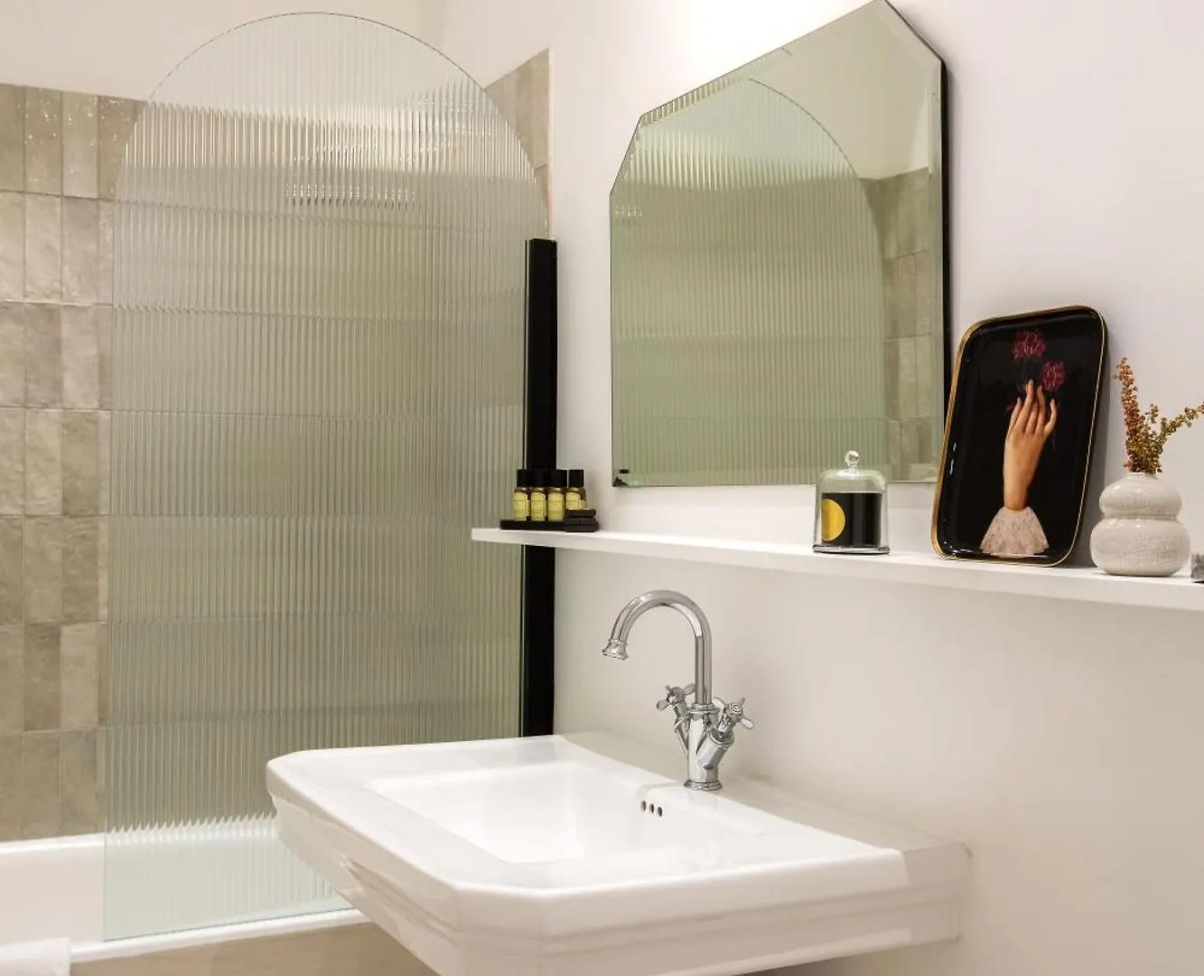 Habitat Parisien - Saint Sauveur Montorgueil Appartement 0*, Parijs Frankrijk