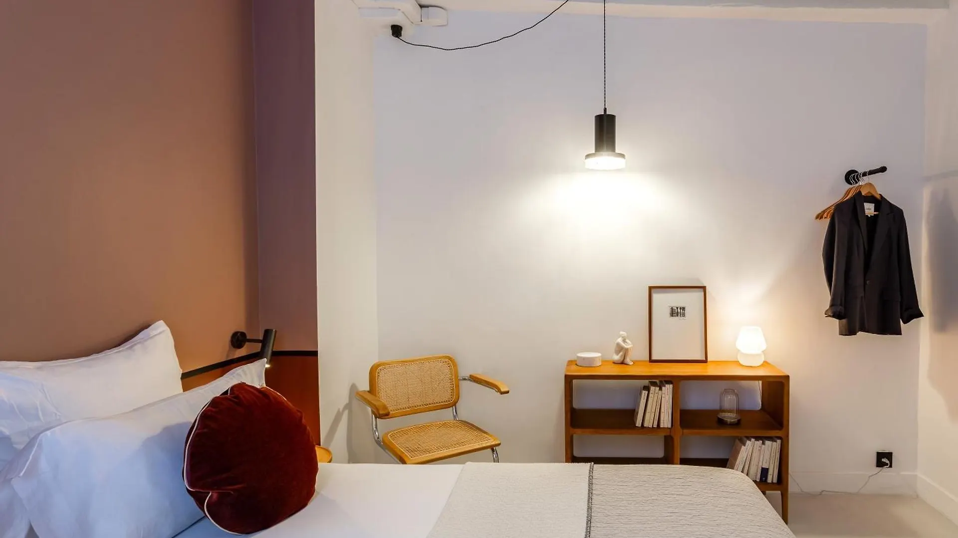 Habitat Parisien - Saint Sauveur Montorgueil Appartement 0*, Parijs
